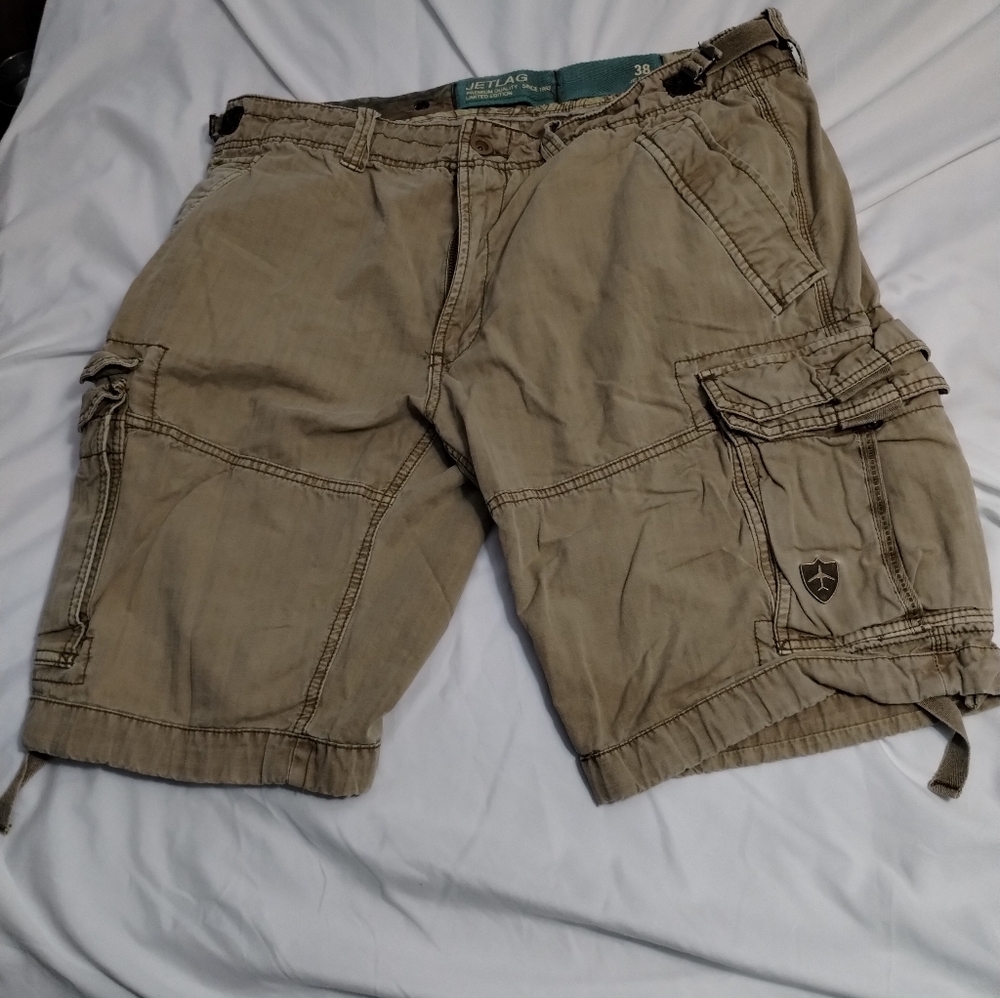 Jet Lag Cargo shorts